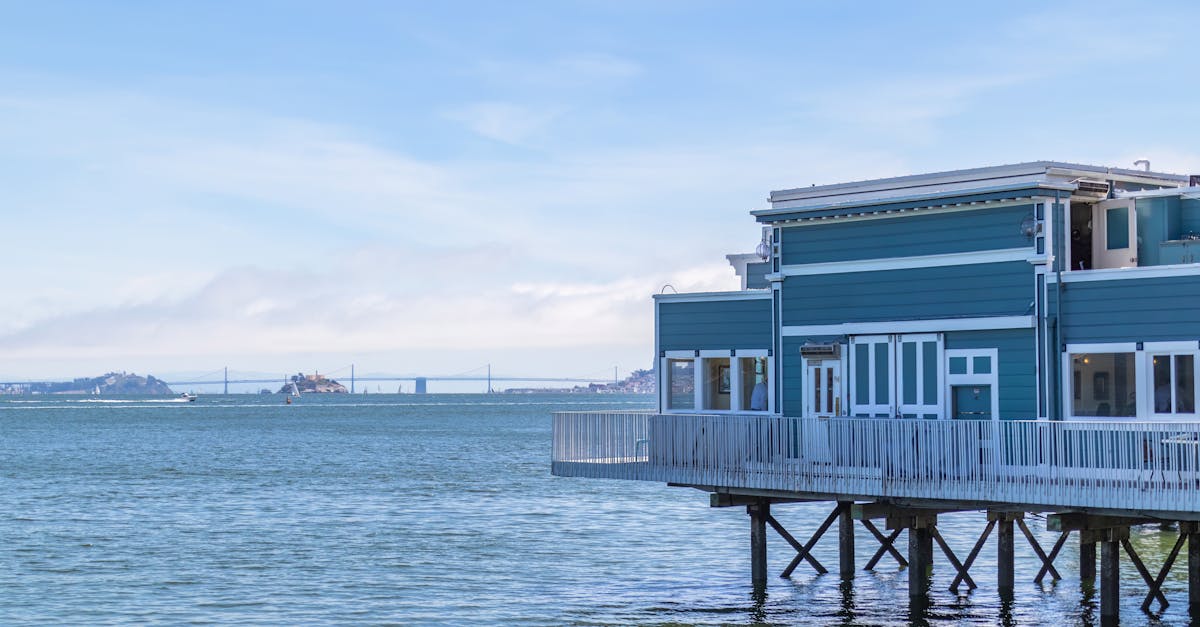 Meet the Farmers: Behind the Scenes of Byron Bay's Local Cuisine